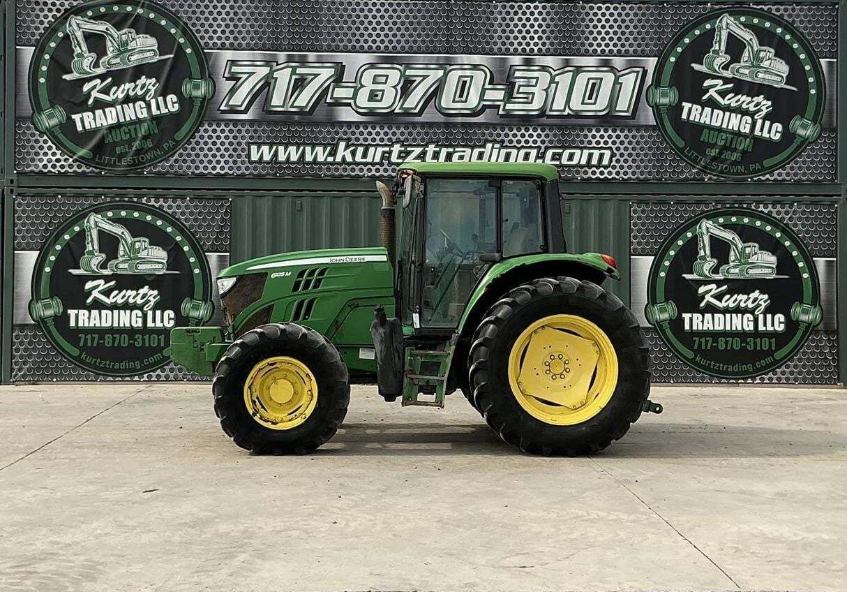 2014 JOHN DEERE 6125M in Littlestown, PA