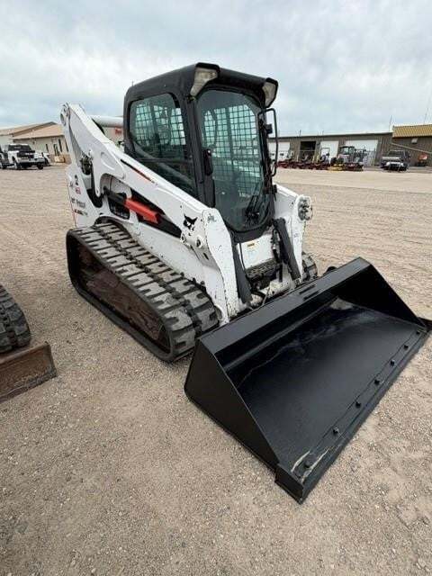 2016 BOBCAT T740 in Aberdeen, SD