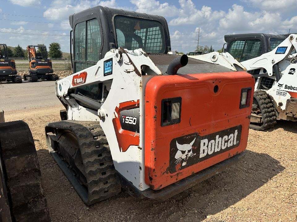 2021 BOBCAT T550 in Shakopee, MN