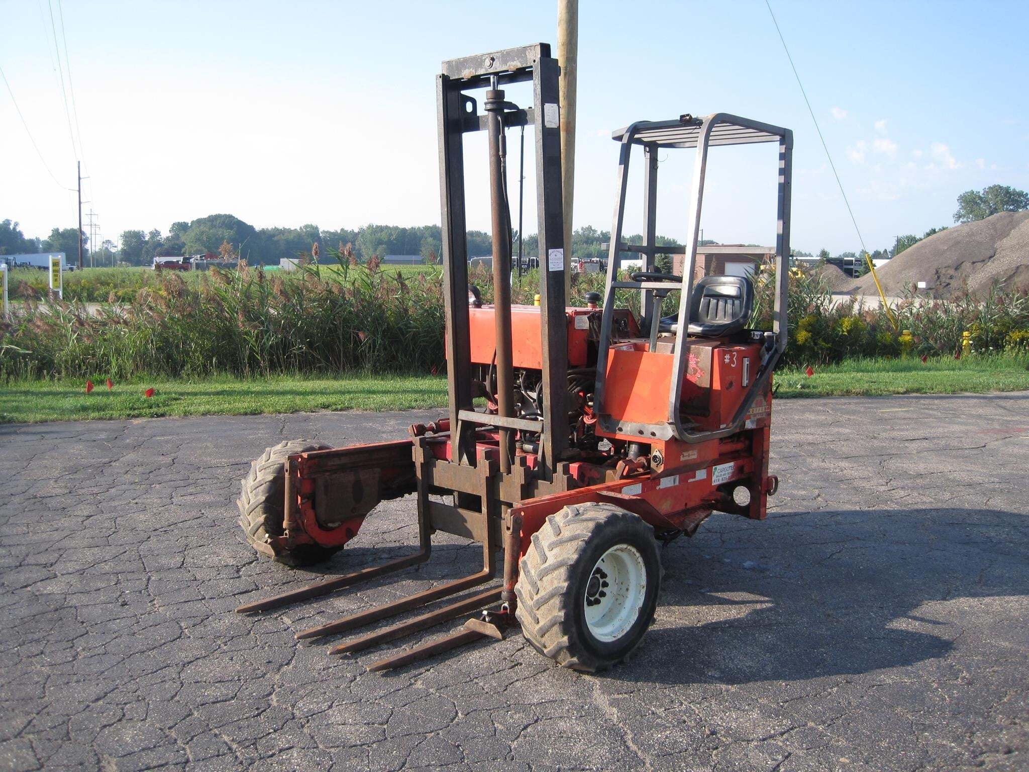 1996 MOFFETT M5000 in Holland, MI