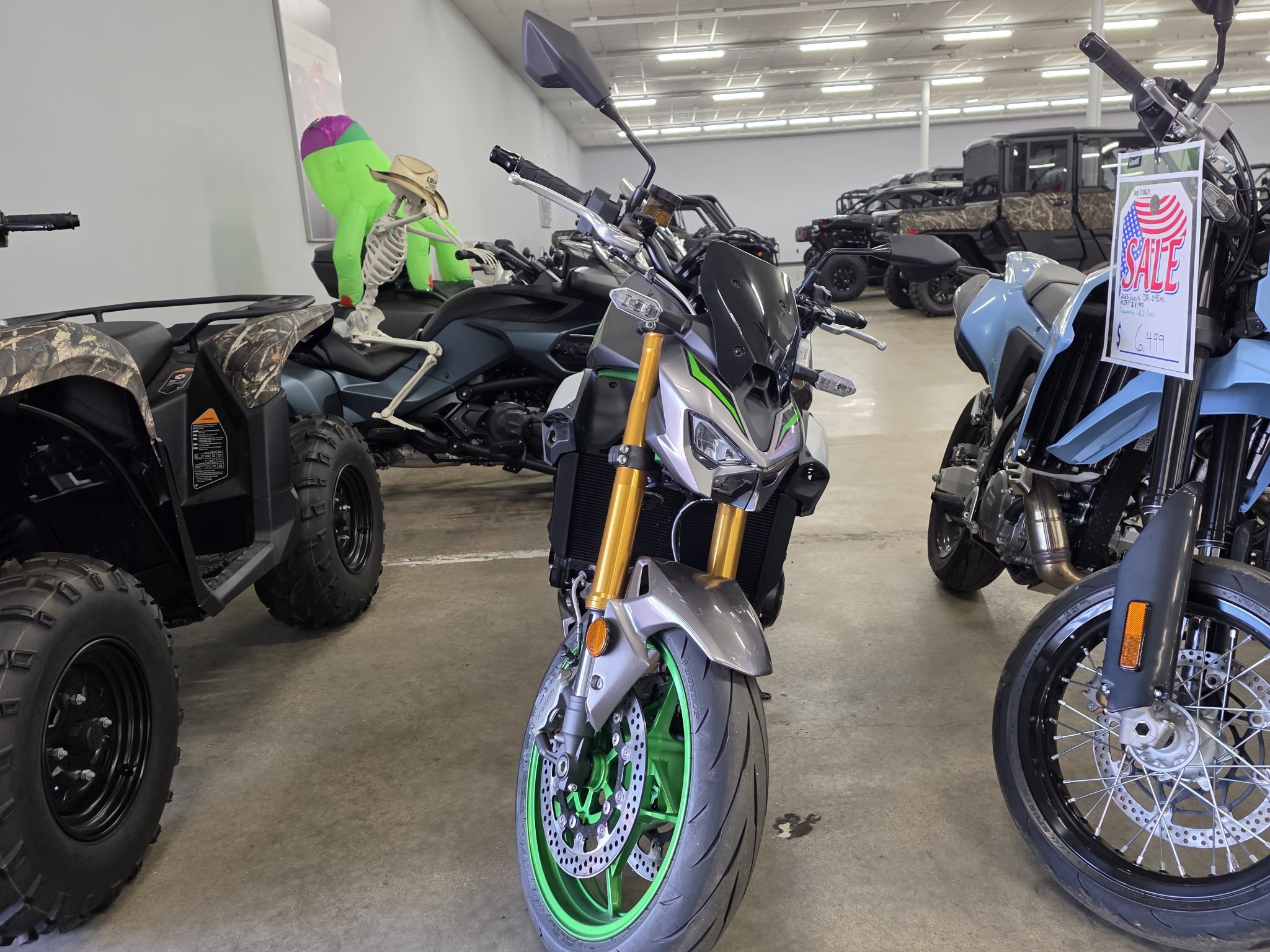 2025 Kawasaki Z900 SE ABS in columbia TN