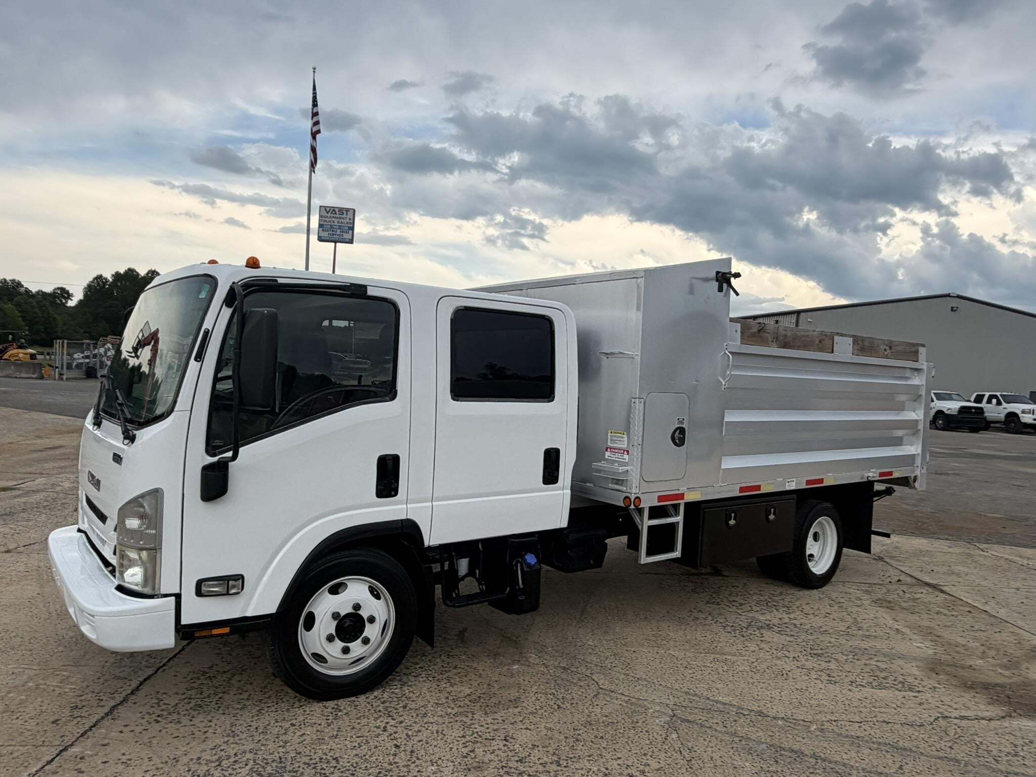 2016 ISUZU NPR HD in Mount Airy, NC