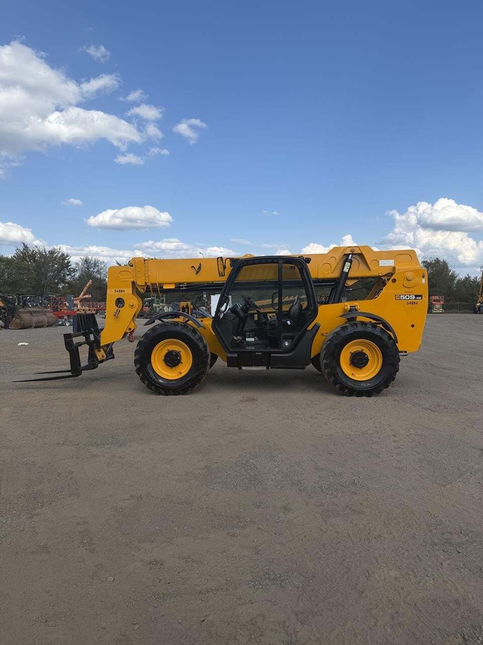 2019 JCB 509-42 in Jackson, MS
