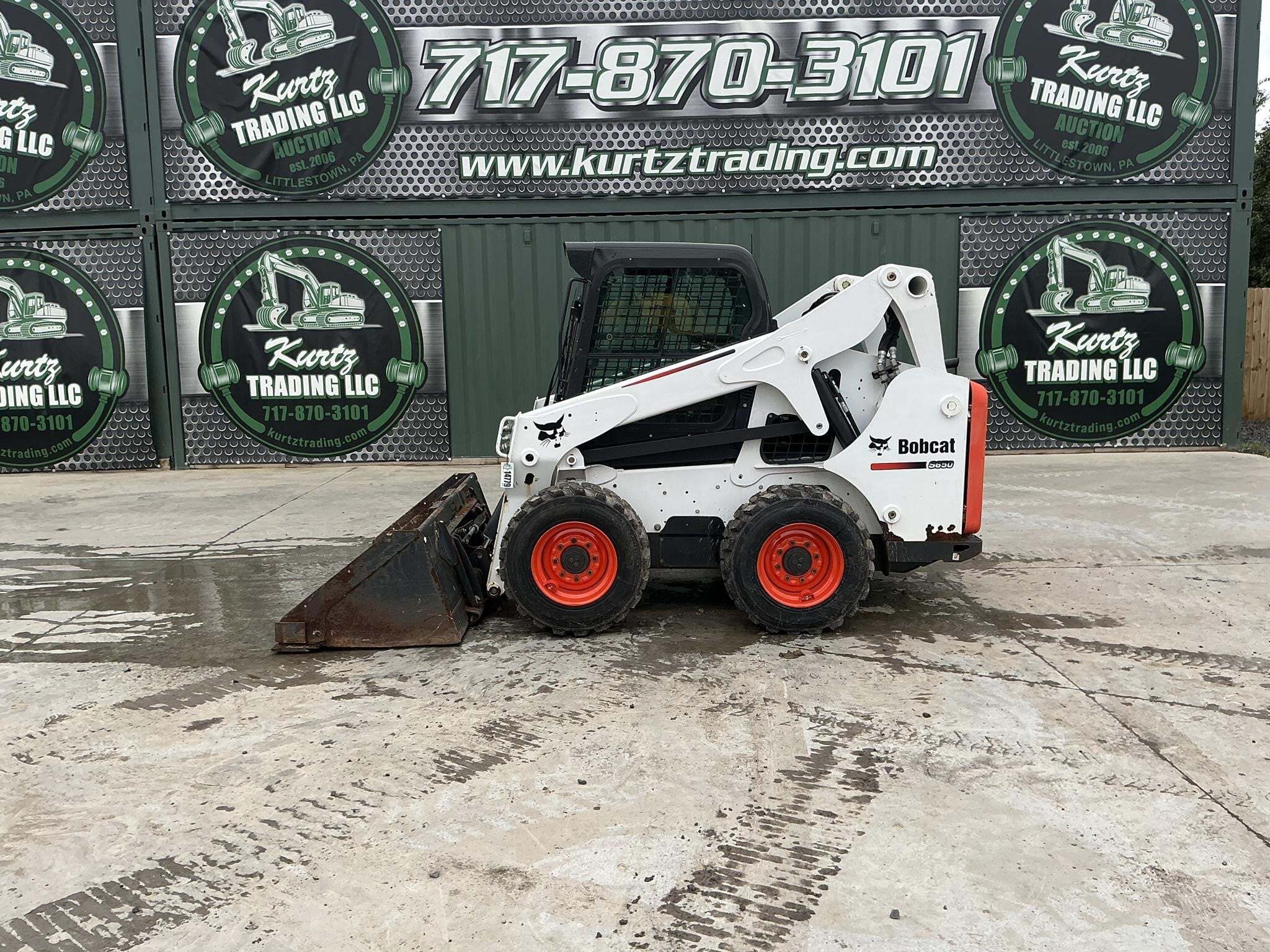 2013 BOBCAT S650 in Littlestown, PA