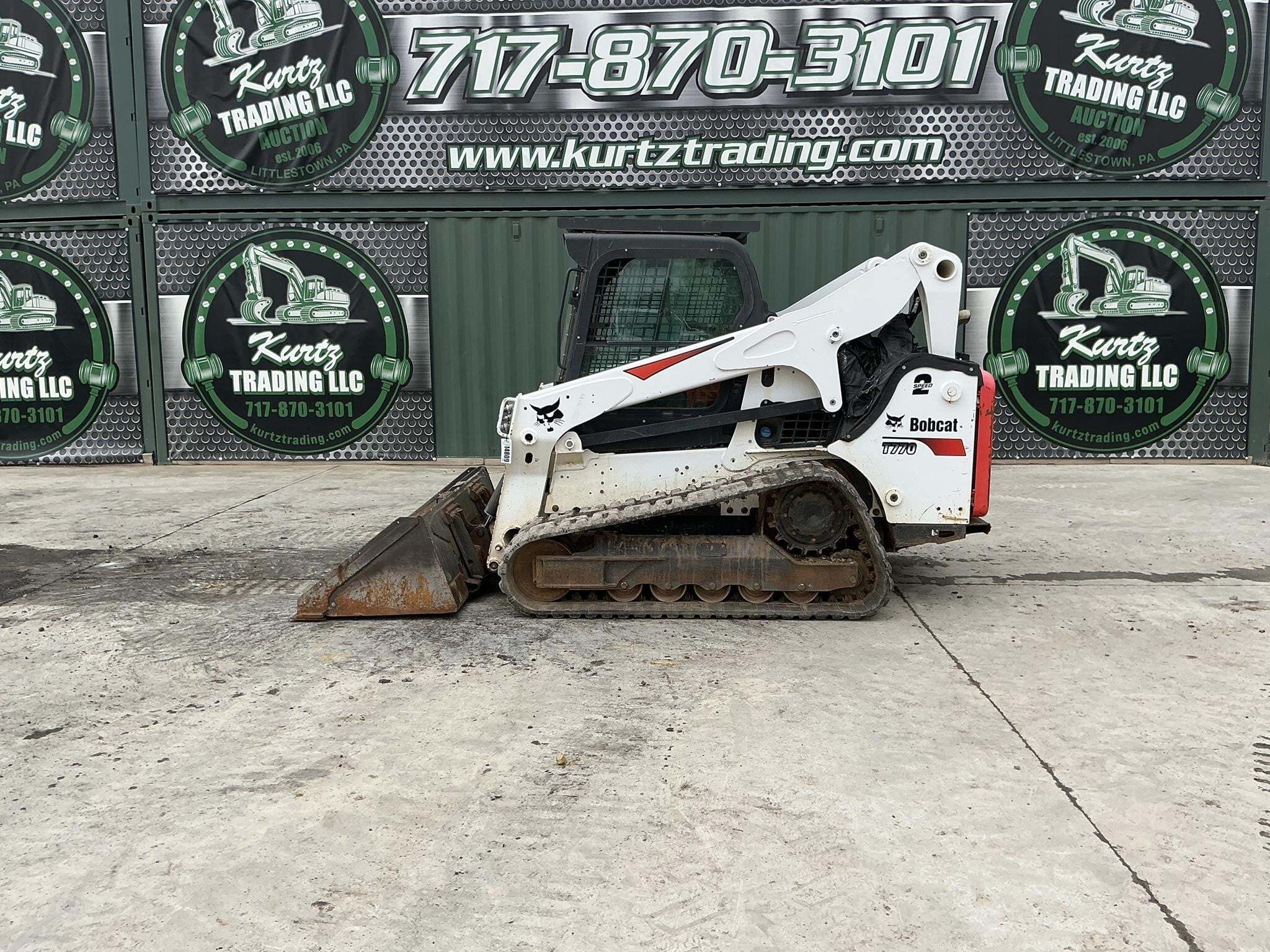 2019 BOBCAT T770 in Littlestown, PA