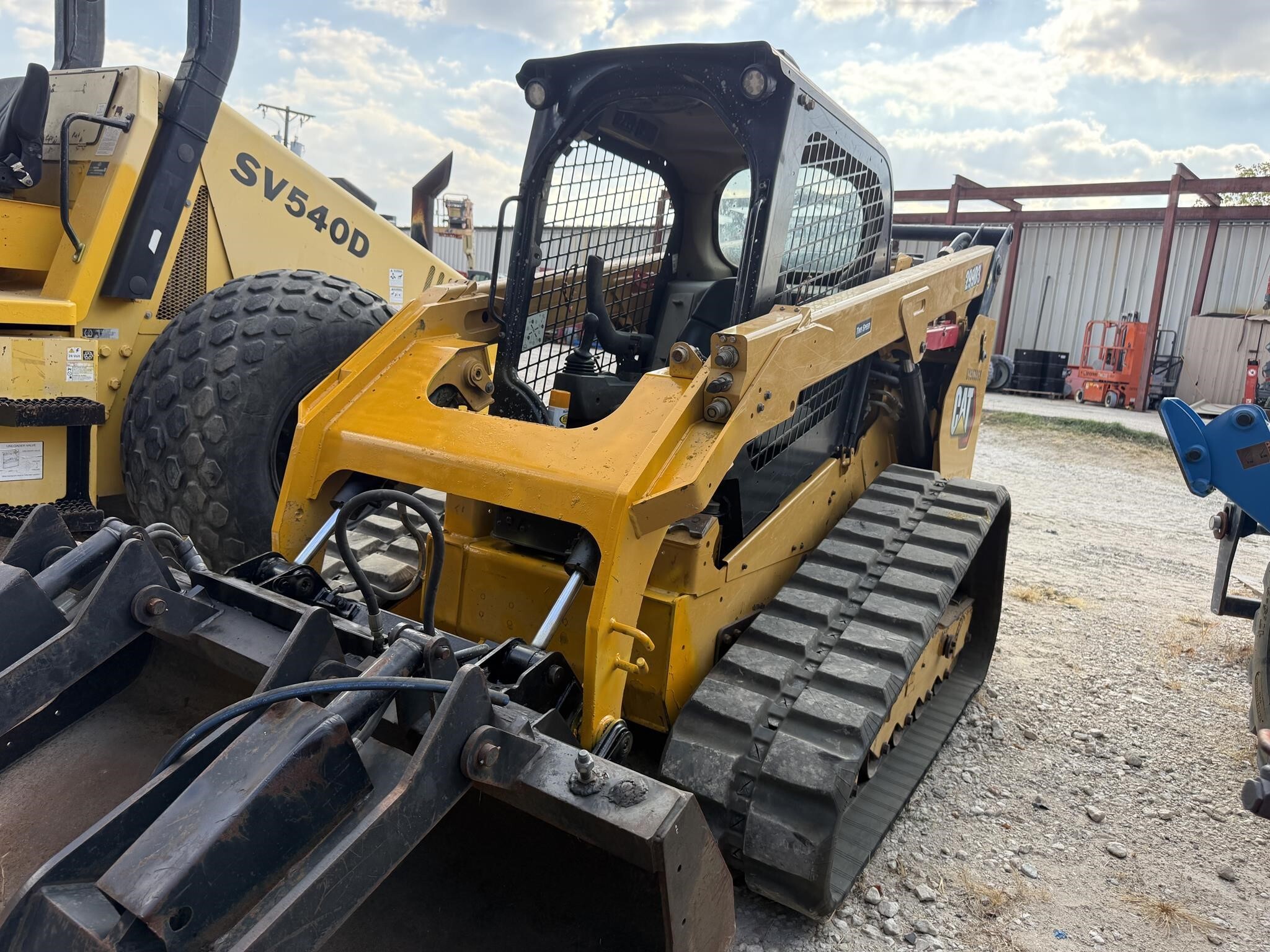 2020 CATERPILLAR 299D3 in Irving, TX