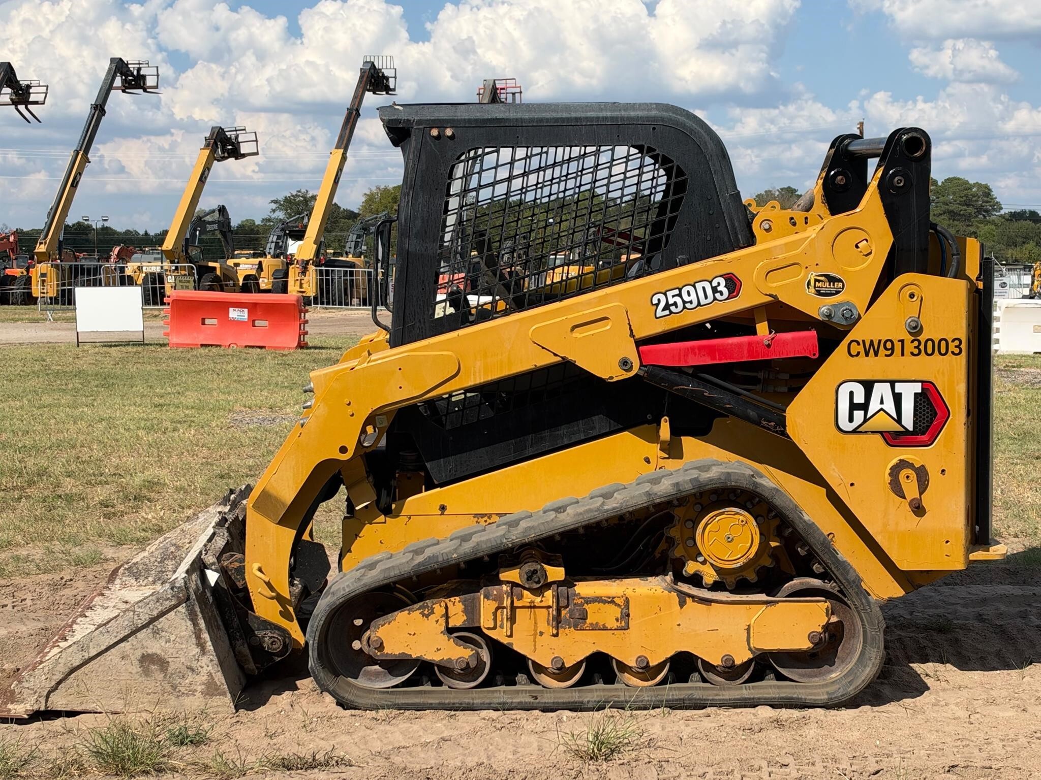 2021 CATERPILLAR 259D3 in Wills Point, TX