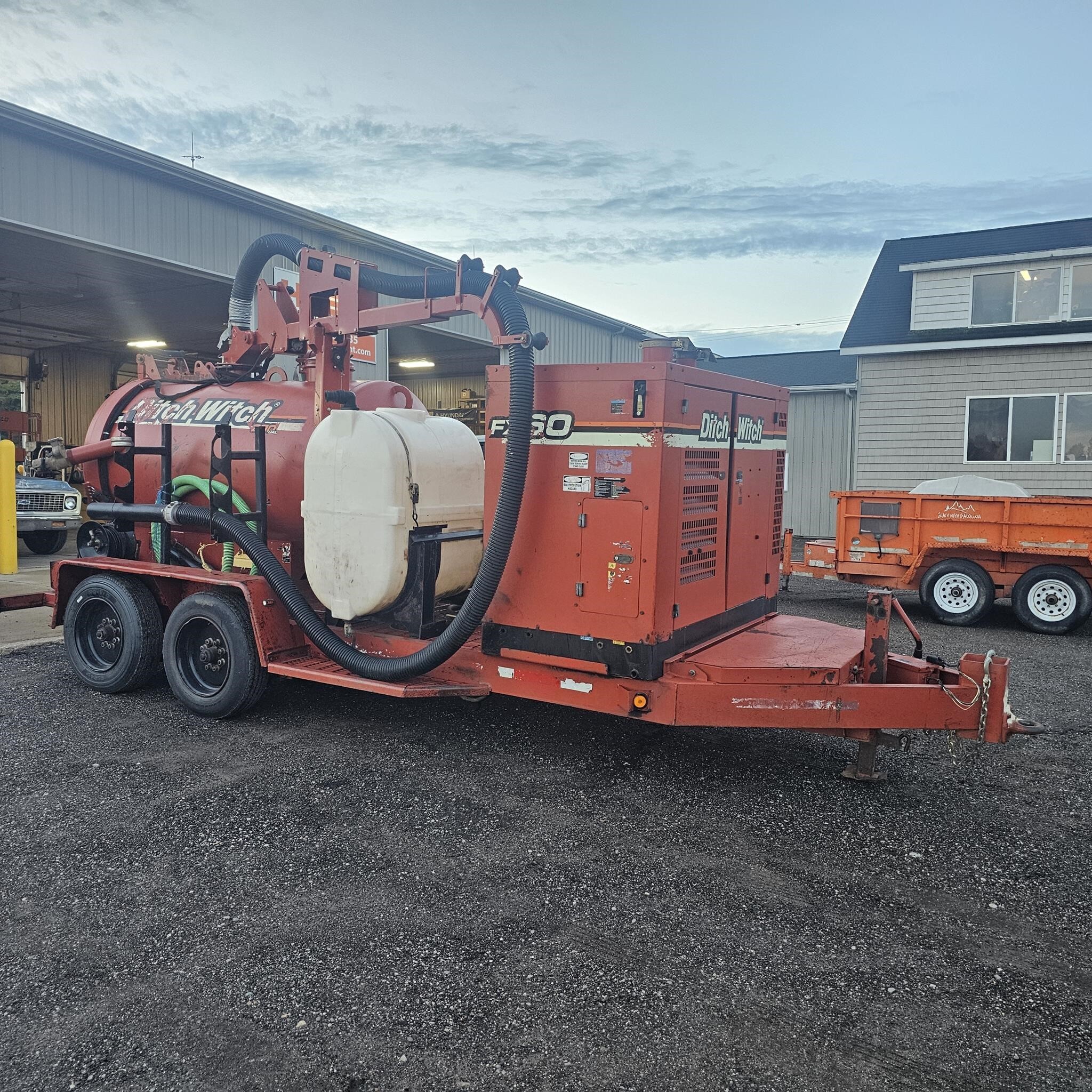 2007 DITCH WITCH FX60 in Holland, MI