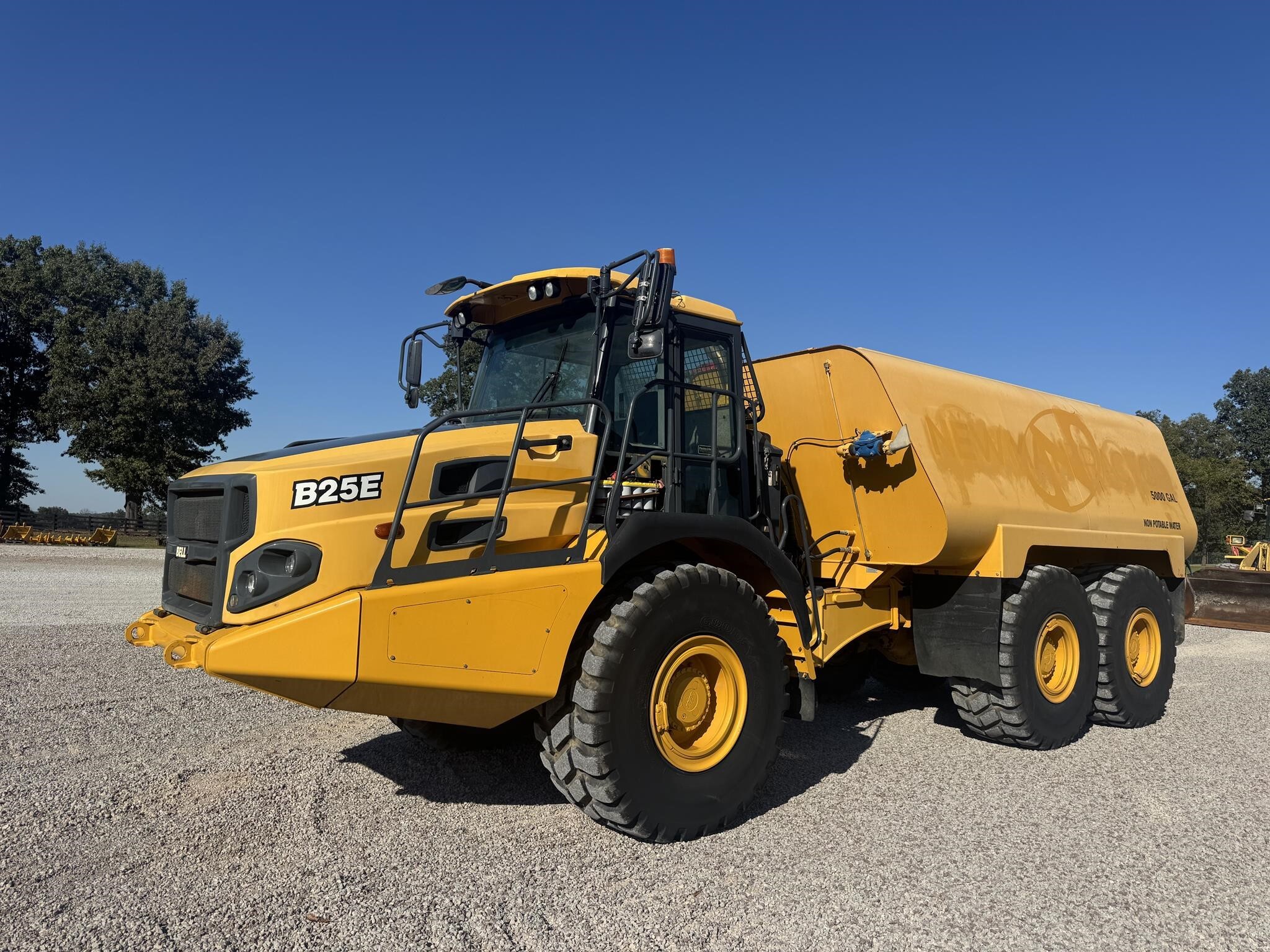 2020 BELL B25E in Jackson, TN