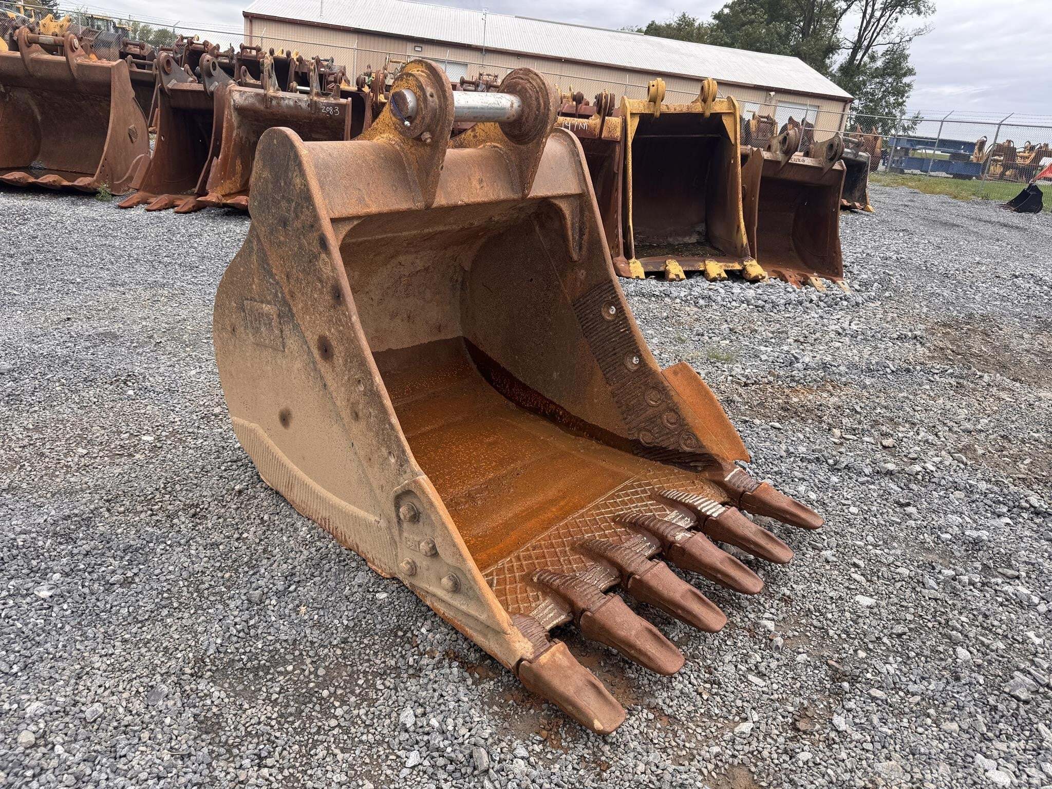 CATERPILLAR Attachment in Womelsdorf, PA