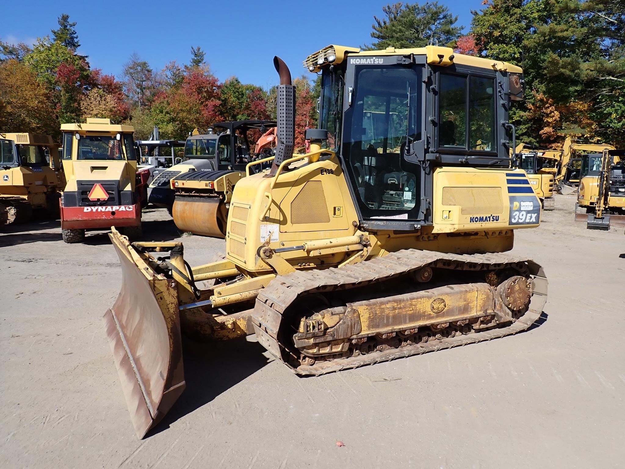 2013 KOMATSU D39EX-23 in Phillipston, MA