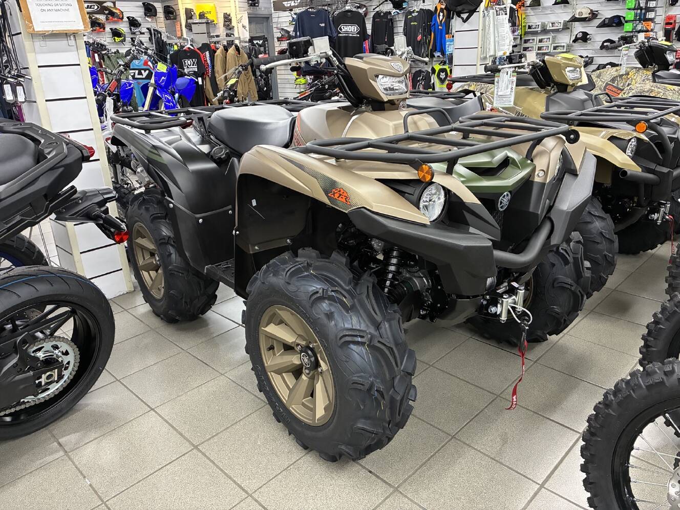 A photo of this 2027 Yamaha GRIZZLY 700 EPS CAMO