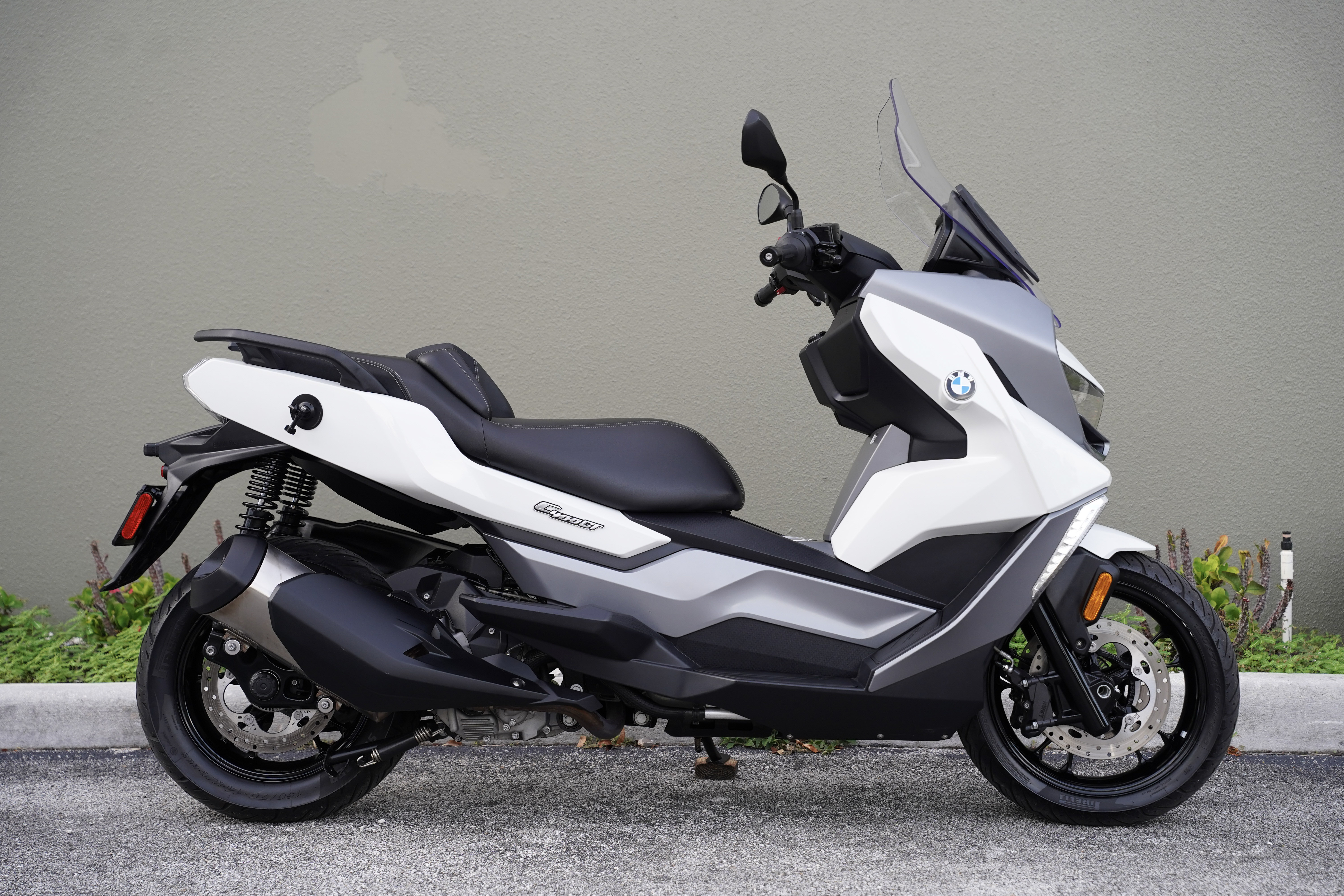 2023 BMW C 400 GT in north miami beach FL