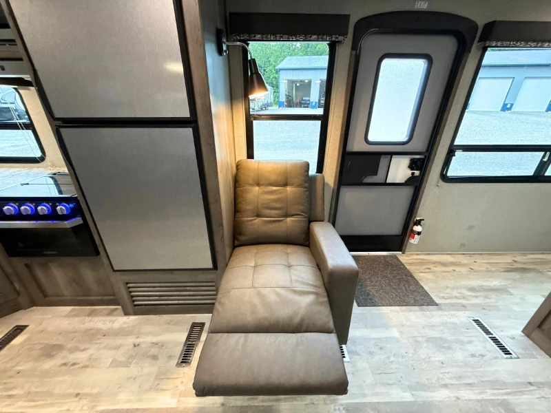 2020 Keystone Sprinter Campfire 29FK