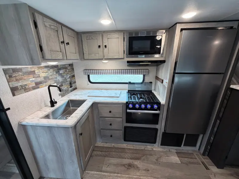 2021 KZ RV Connect SE C271BHKSE