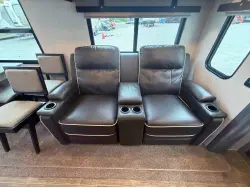 2020 Forest River Palomino Puma 31RLQS