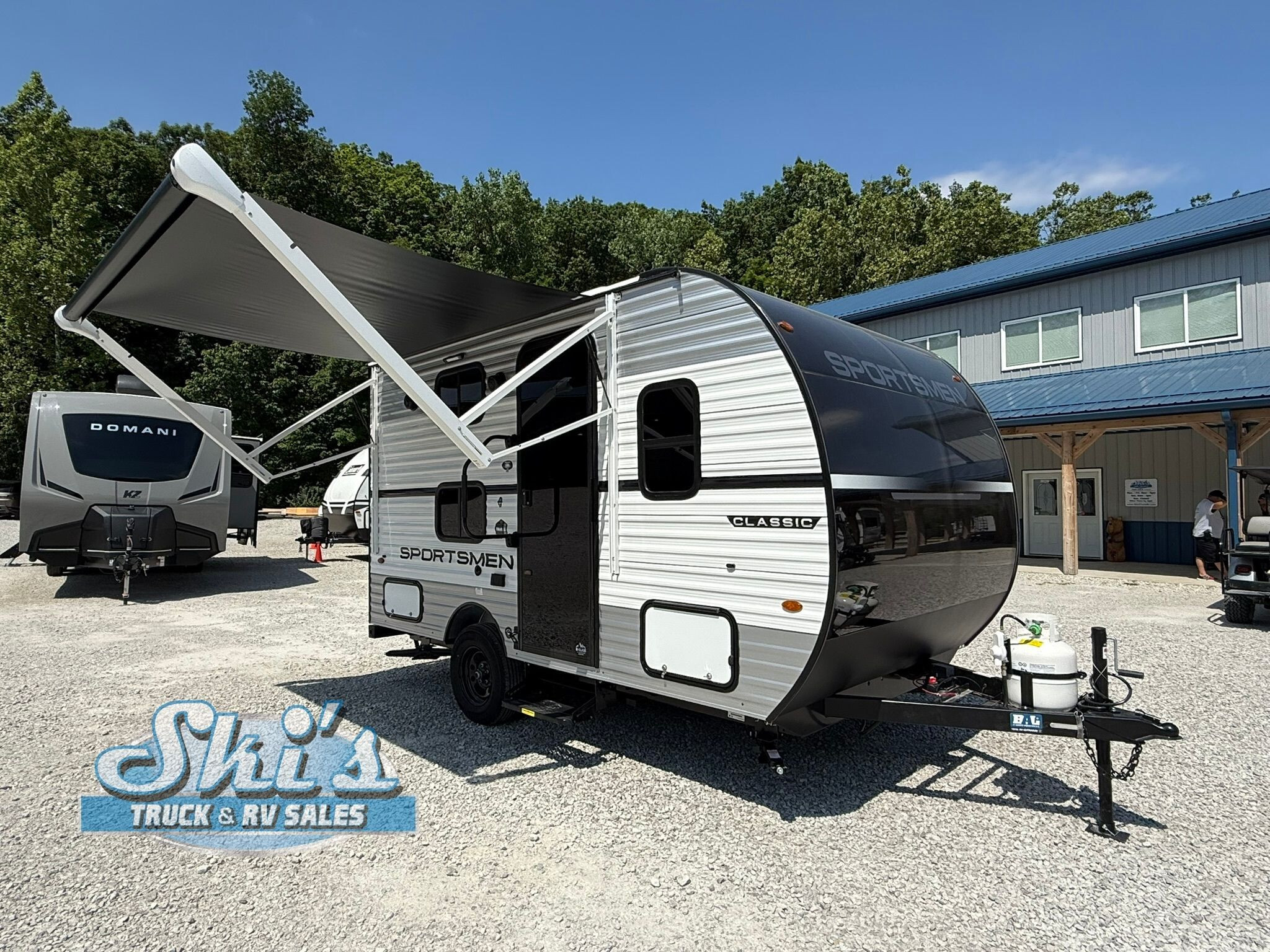2027 Kz Rv Sportsmen Classic 130BH in rockville IN