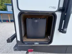 2018 Highland Ridge Mesa Ridge Lite 2410RL