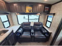 2018 Highland Ridge Mesa Ridge Lite 2410RL