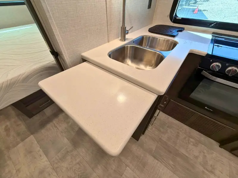 2021 Forest River Flagstaff Micro Lite 25FBLS