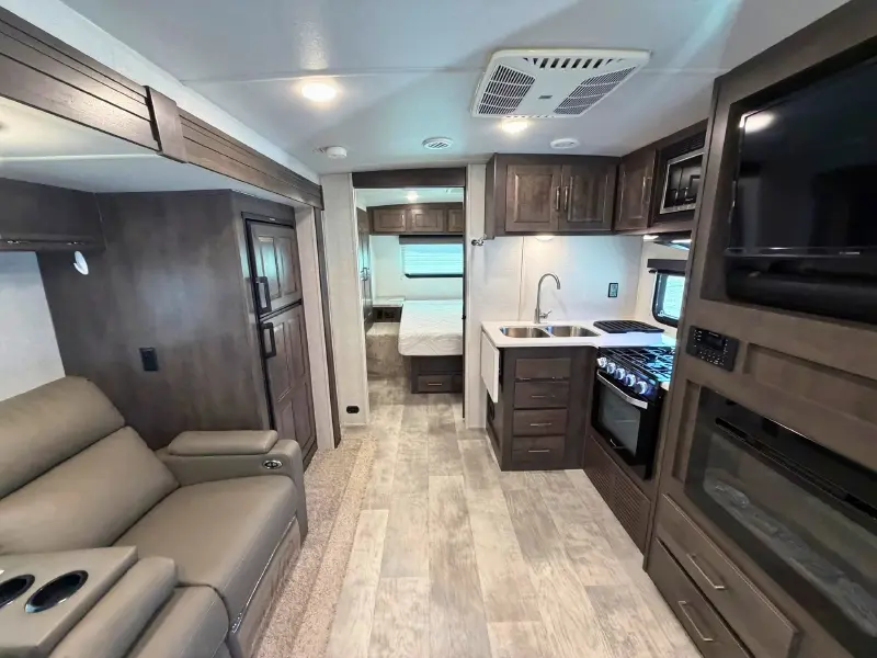 2021 Forest River Flagstaff Micro Lite 25FBLS
