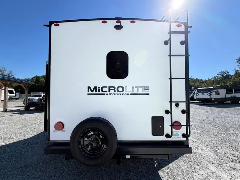 2021 Forest River Flagstaff Micro Lite 25FBLS