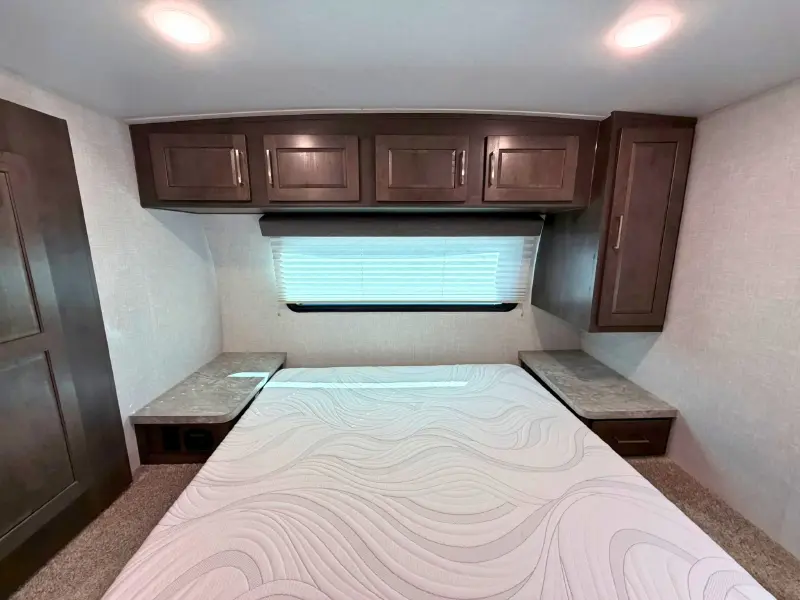2021 Forest River Flagstaff Micro Lite 25FBLS