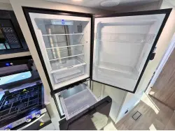 2027 KZ RV Sportsmen 332BHK