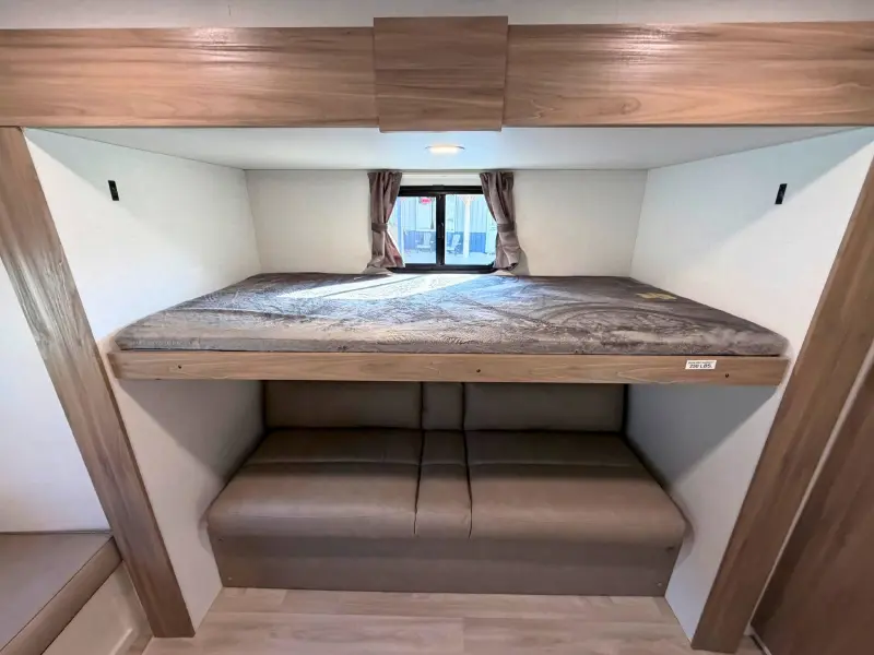 2027 KZ RV Sportsmen 332BHK