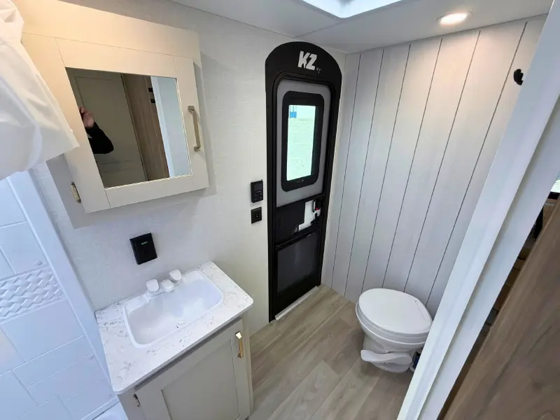 2027 KZ RV Sportsmen 332BHK