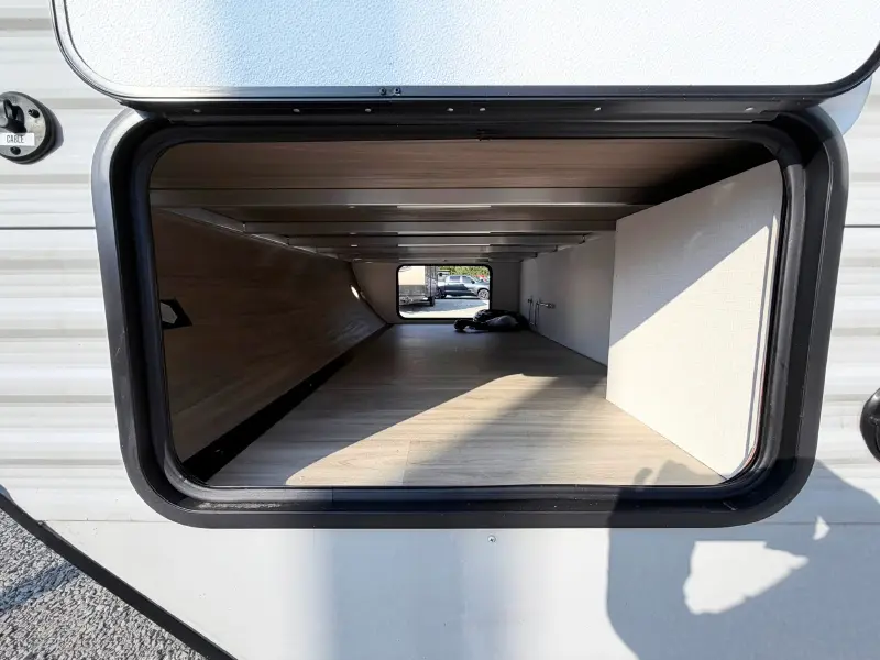 2027 KZ RV Sportsmen 332BHK
