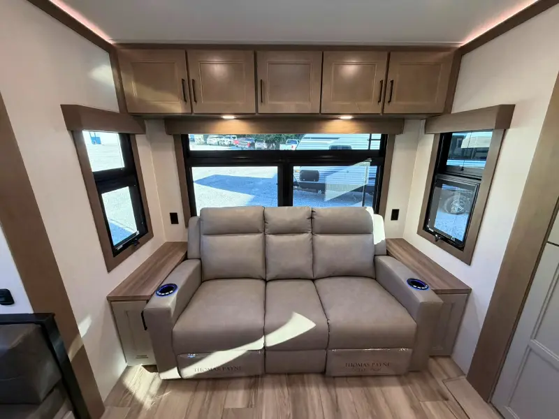 2027 KZ RV Durango HT D250RST