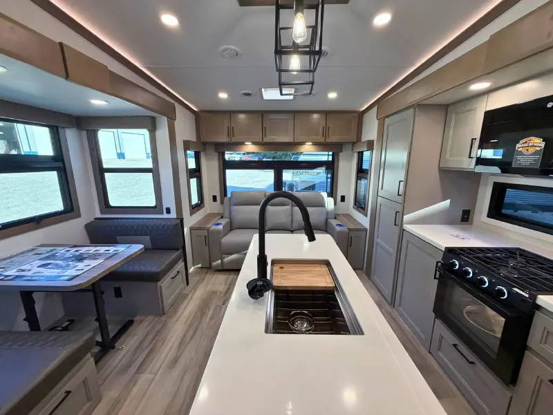 2027 KZ RV Durango HT D250RST