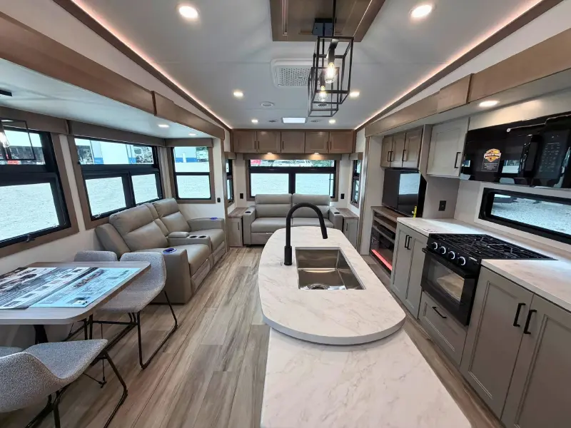 2027 KZ RV Durango D283RLT Half-Ton