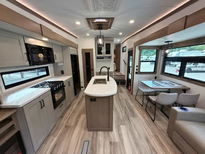 2027 KZ RV Durango D283RLT Half-Ton