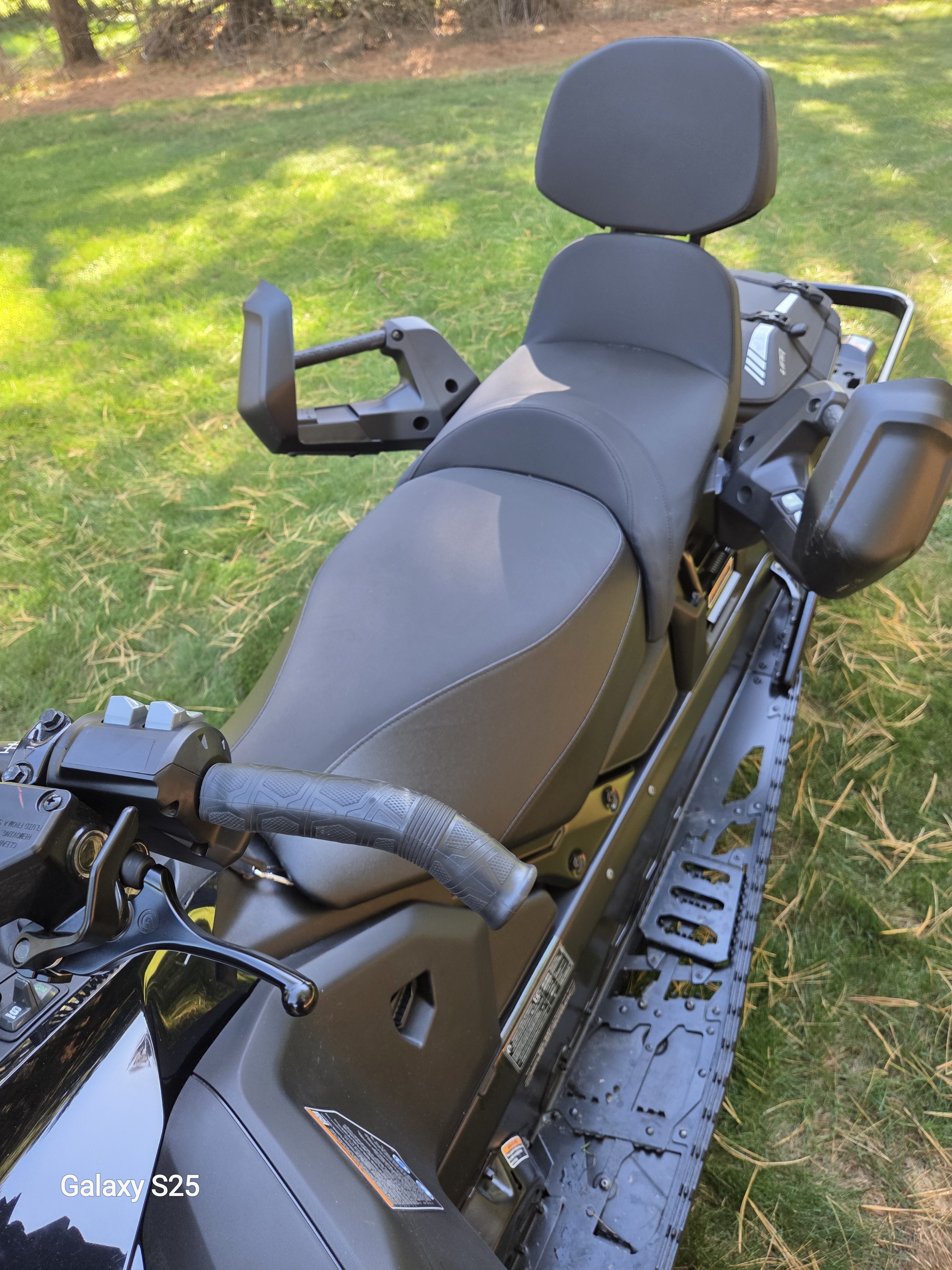 2025 Ski-Doo SKANDIC® SE 900 ACE in fenton MI