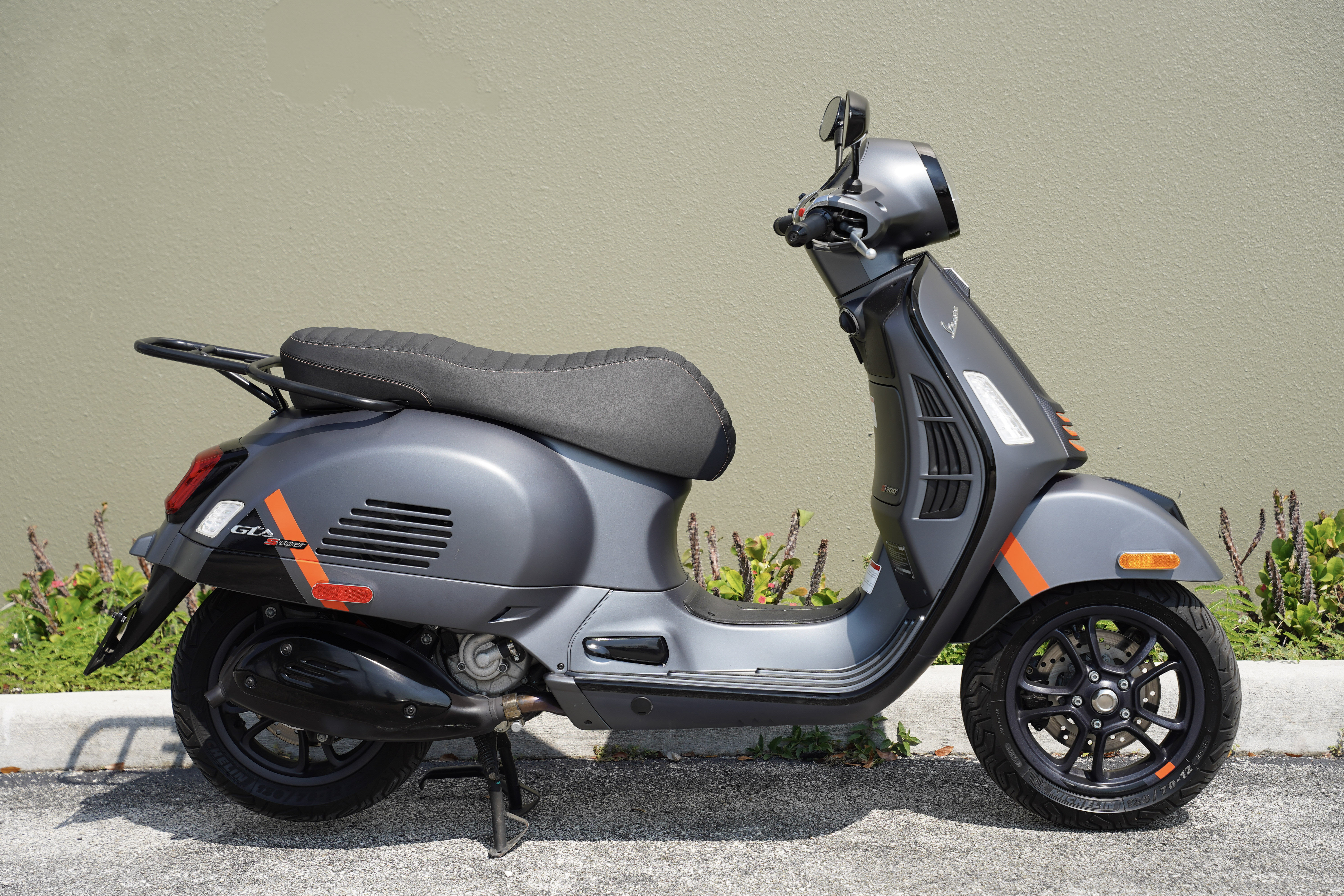 2024 Vespa GTS SUPER 300 SUPER in north miami beach FL