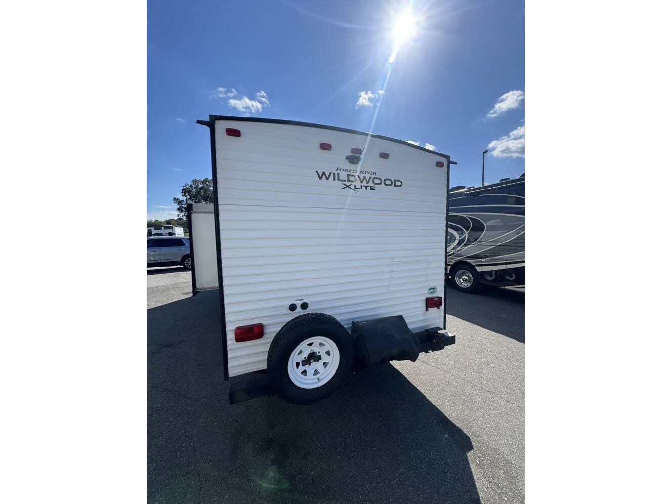 A photo of this 2019 Forest River WILDWOOD 273QBXL