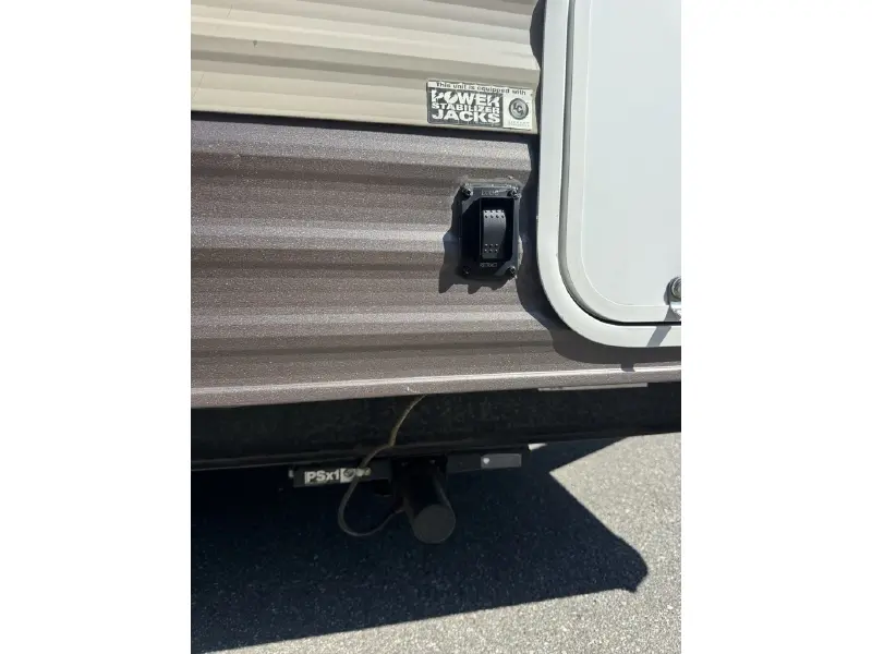2019 FOREST RIVER WILDWOOD 273QBXL