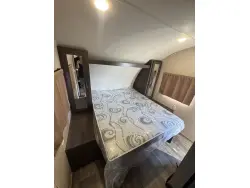 2019 FOREST RIVER WILDWOOD 273QBXL