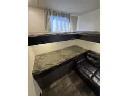 2019 FOREST RIVER WILDWOOD 273QBXL