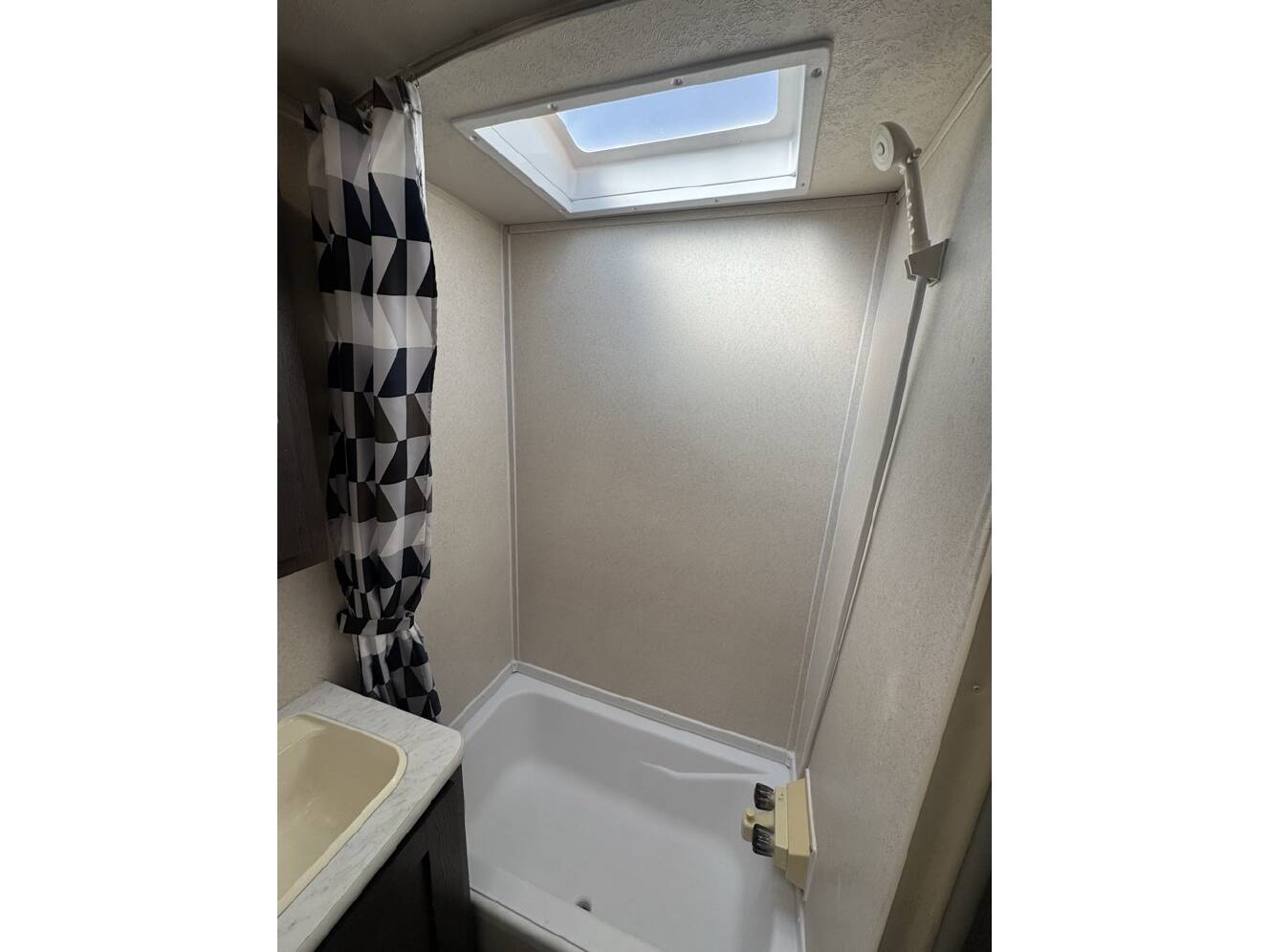 A photo of this 2019 Forest River WILDWOOD 273QBXL