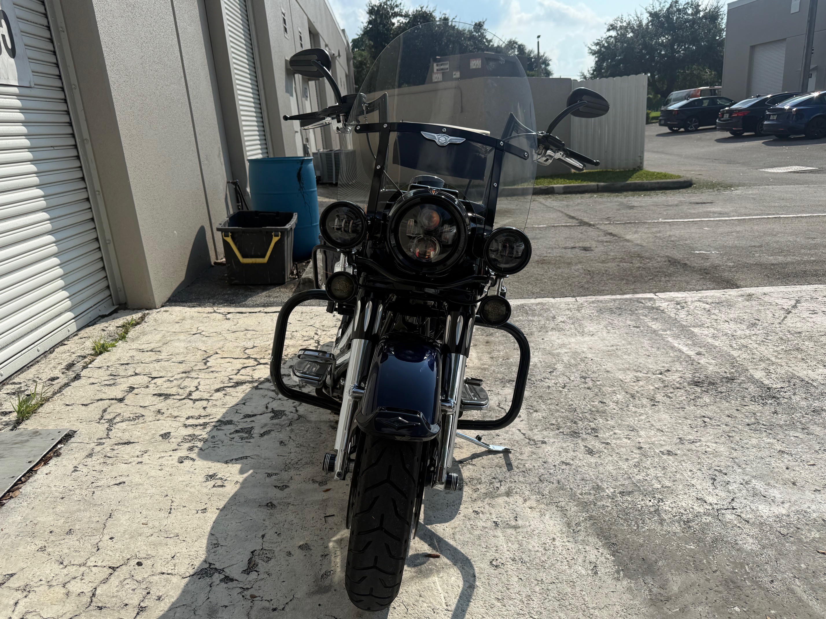 2014 Harley-Davidson ROAD KING in fort lauderdale FL