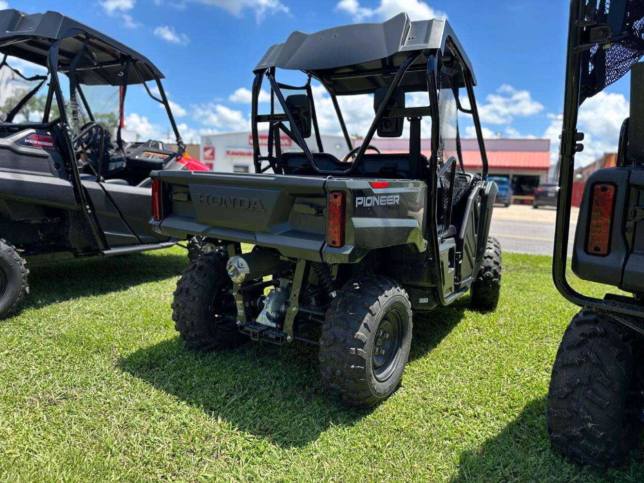 A photo of this 2026 Honda Pioneer 520
