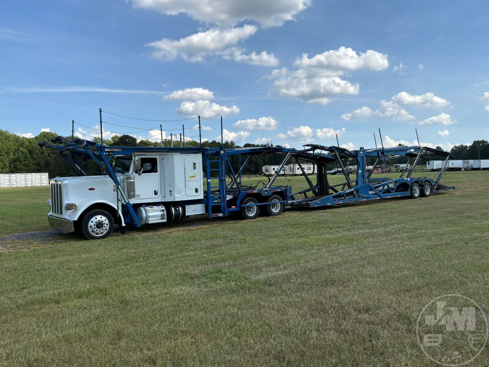2016 PETERBILT 389 in Pelzer, SC