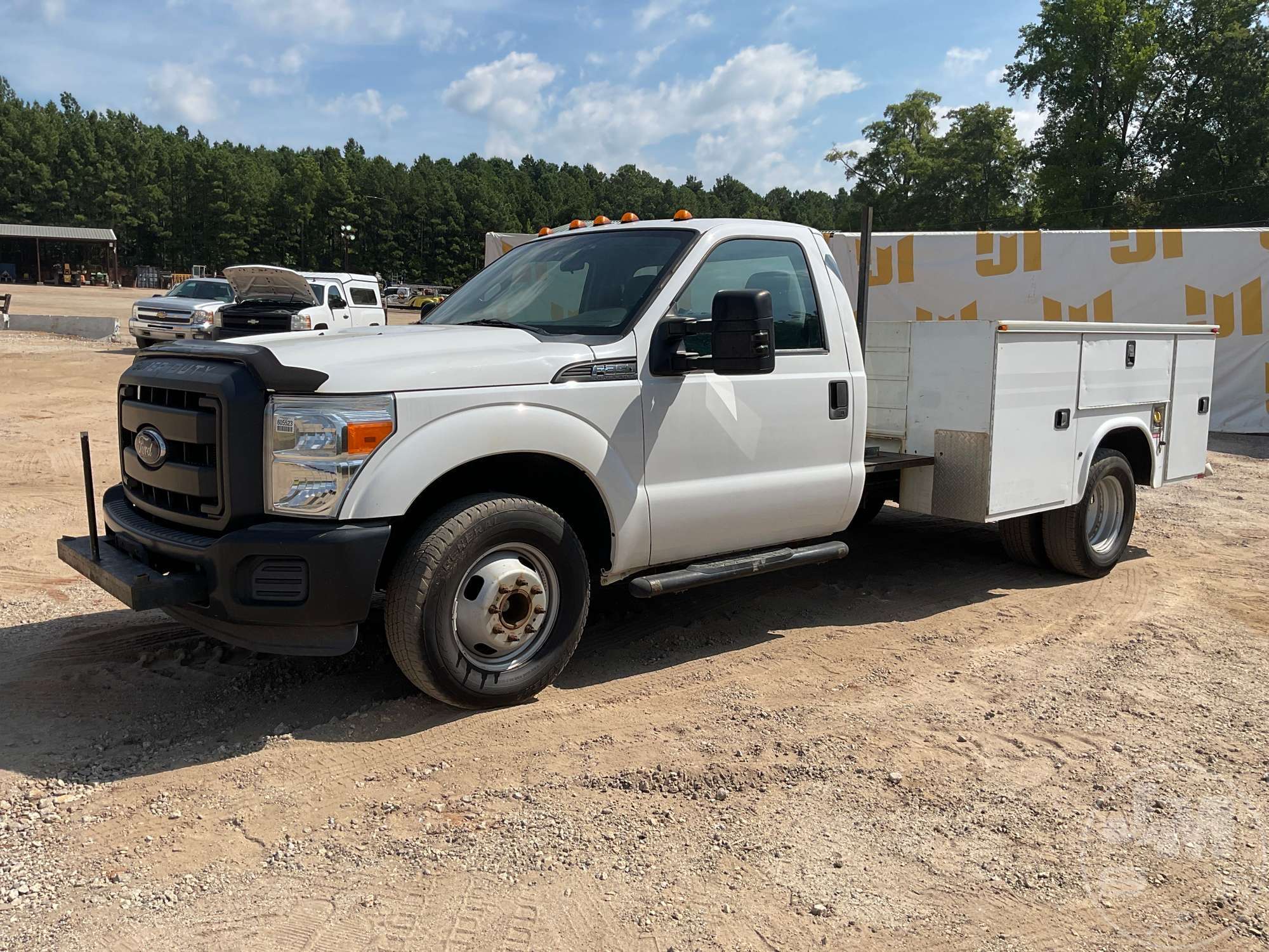 2016 FORD F-350 in Pelzer, SC