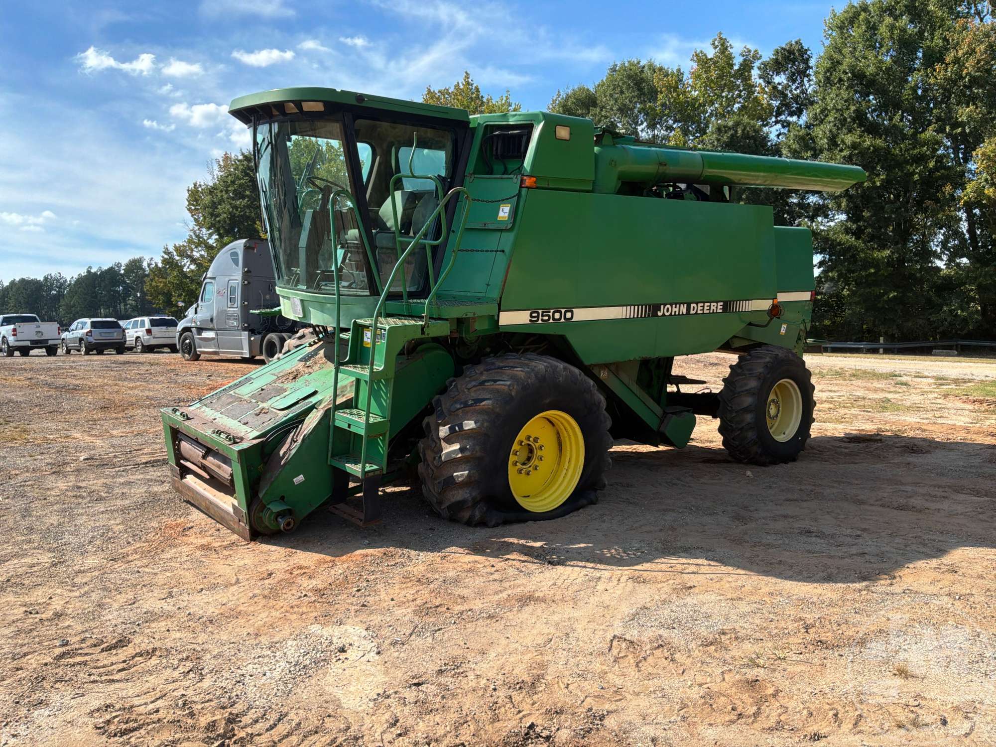 JOHN DEERE 9500 in Pelzer, SC