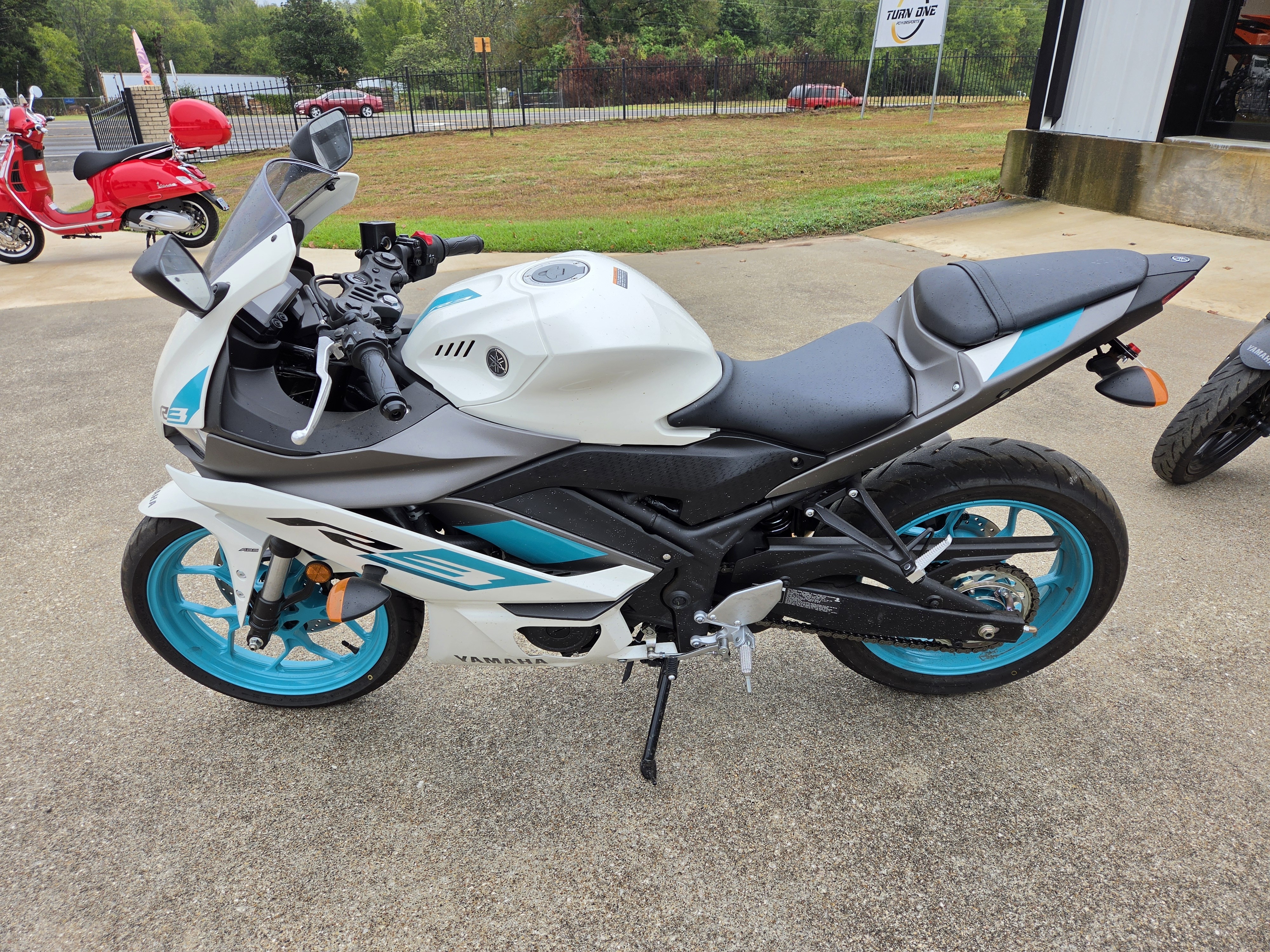 2024 Yamaha YZF-R3 R3 in Whitehouse, TX