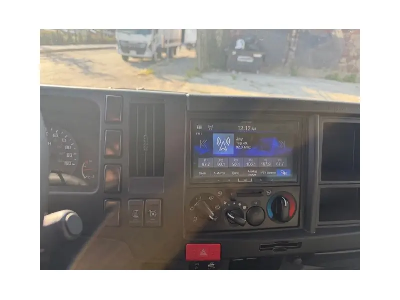 2026 ISUZU NPR HD
