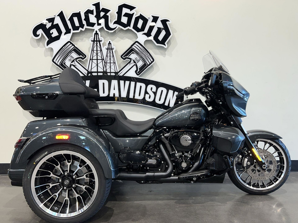 2026 Harley-Davidson Trike Street Glide 3 Limited CVO LIMITED in Allen, TX